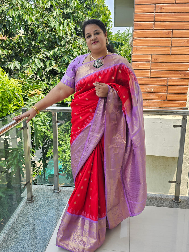 Red & Lavender Semi Gadwal Saree With Zari Border