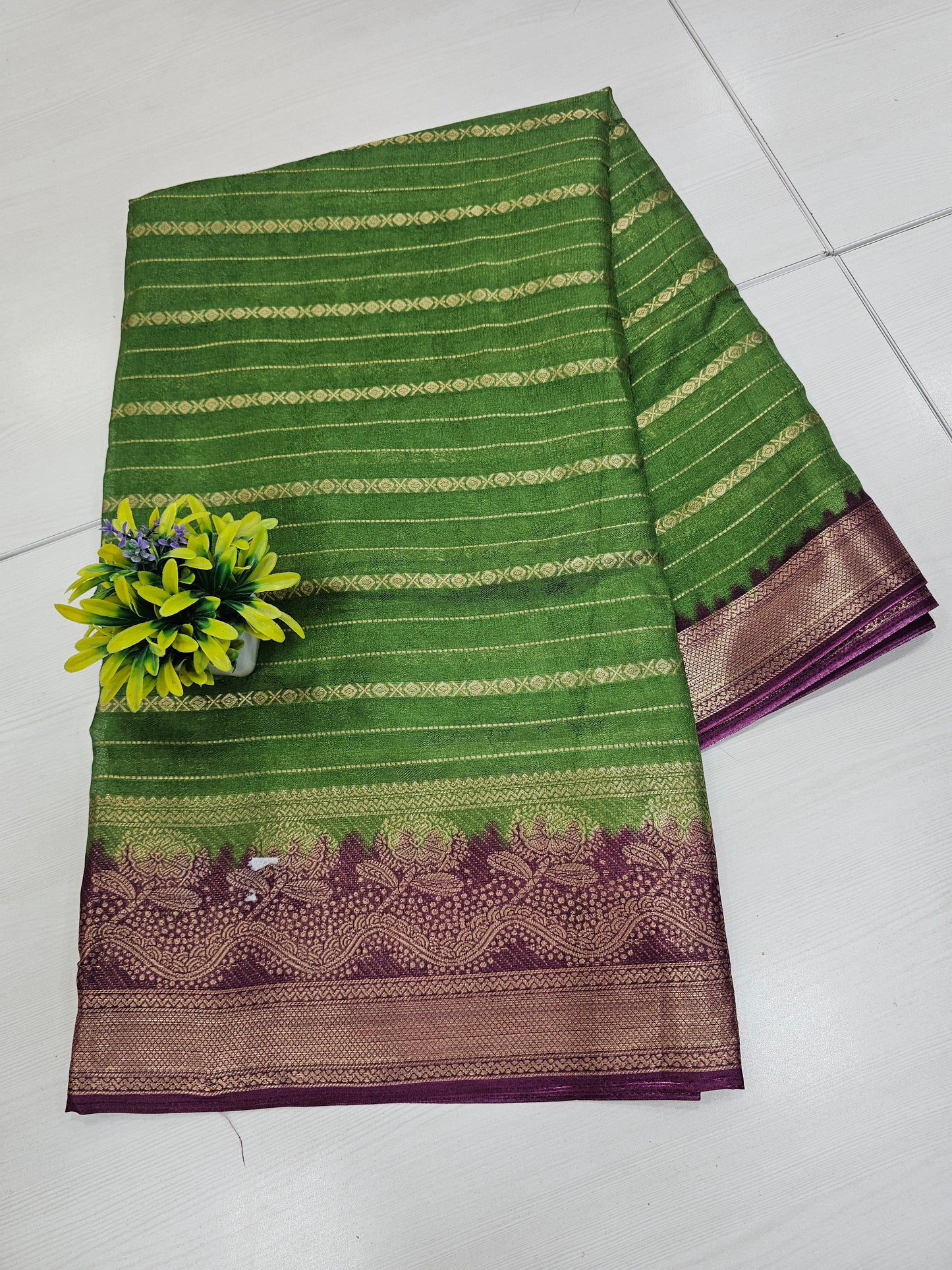 Semi dola Green and PurpleOffice wear / gifting saree