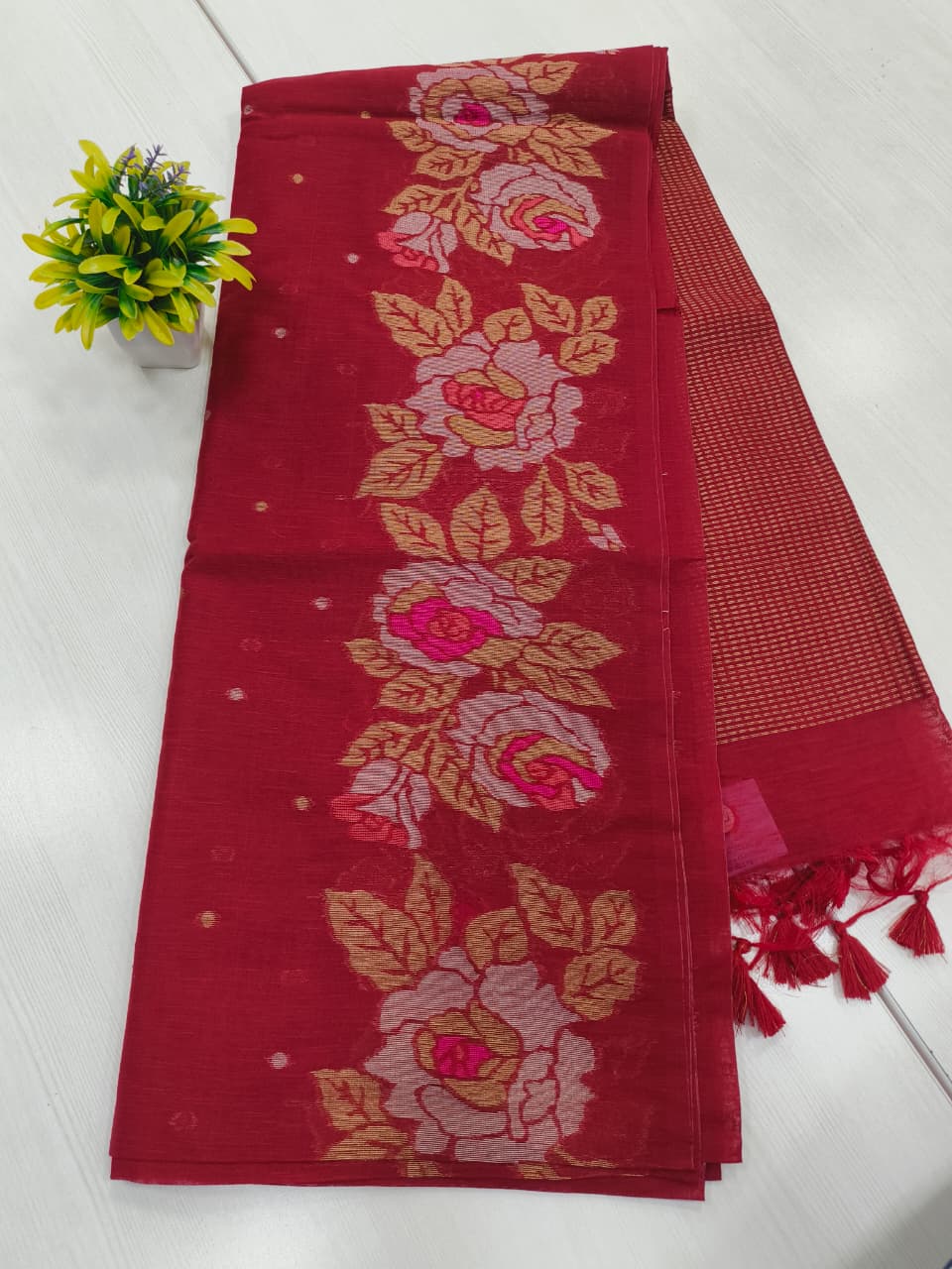 Lenin jute saree