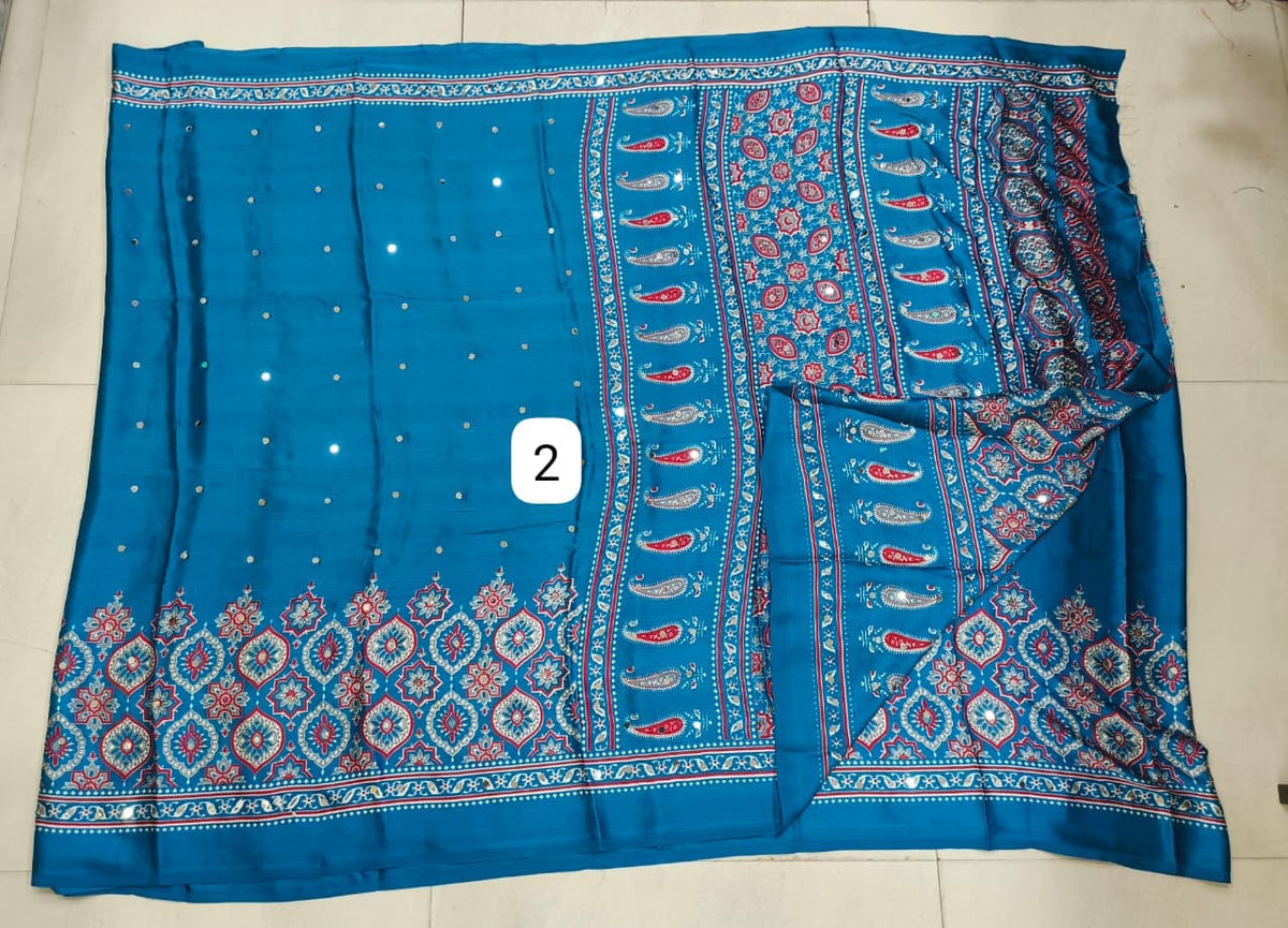 Azrak Sarees With Border Flower Design