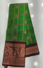 Vintage Pattu Sarees Big Checks