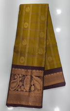Vintage Pattu Sarees Big Checks