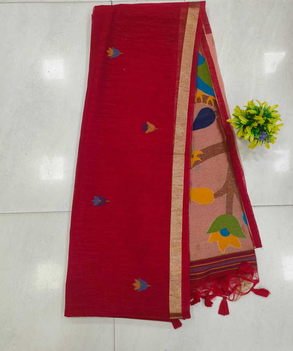 Linen Jamadhani Swan & Parrot  Model