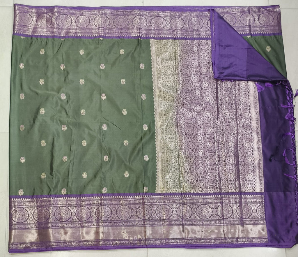 Semi Vintage Sarees