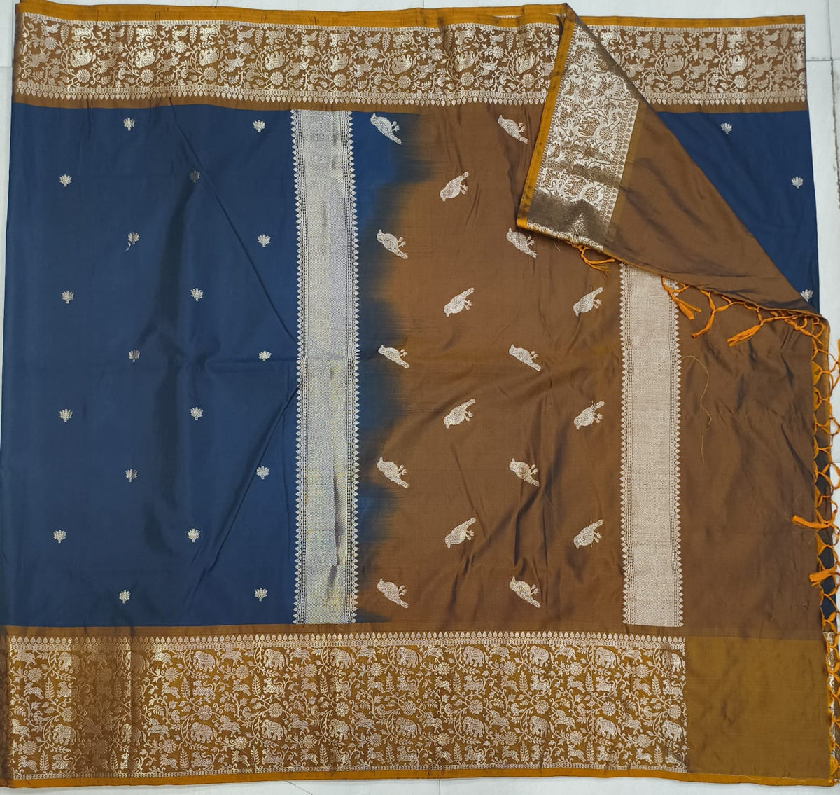 Semi Vintage Sarees