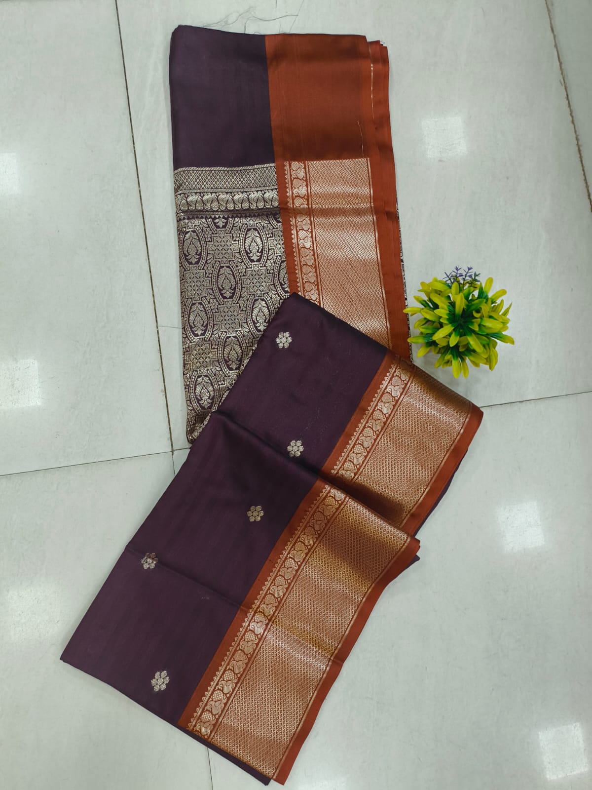 Semi Vintage Sarees