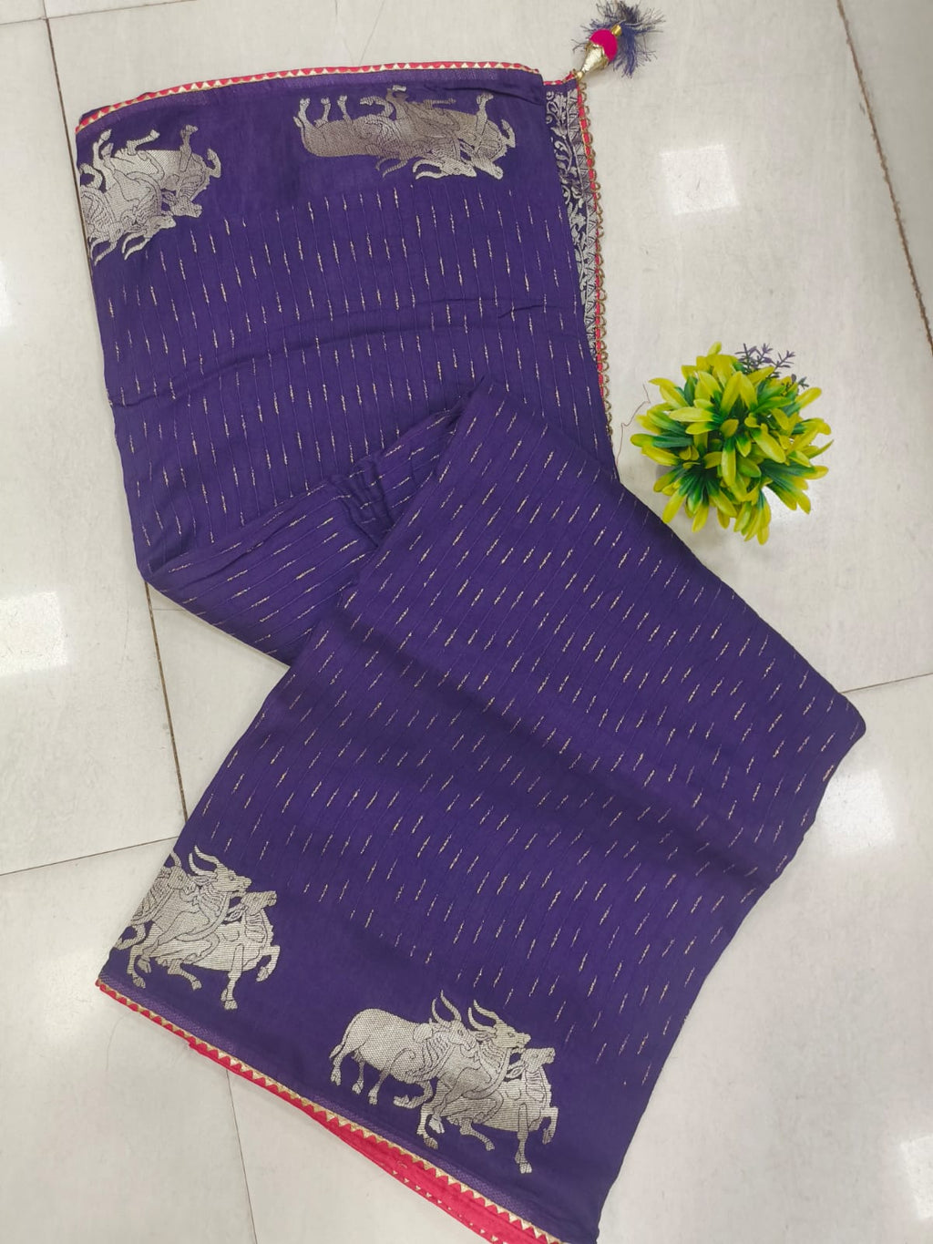 Munga Sarees