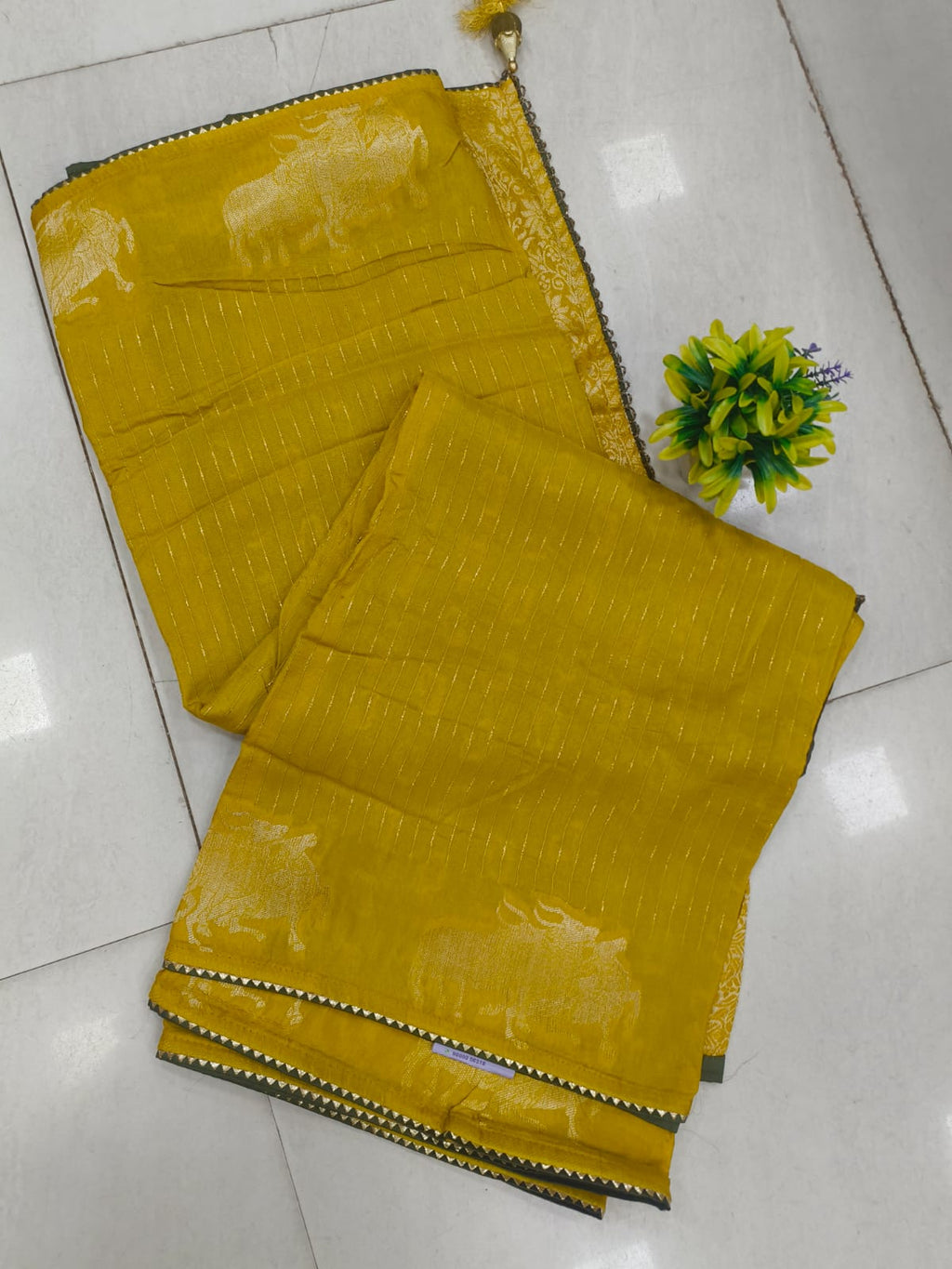 Munga Sarees