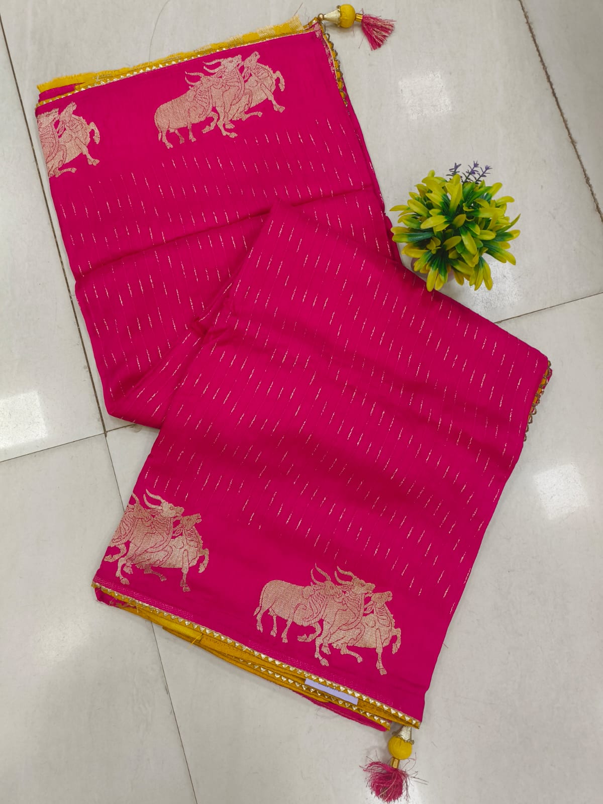 Munga Sarees