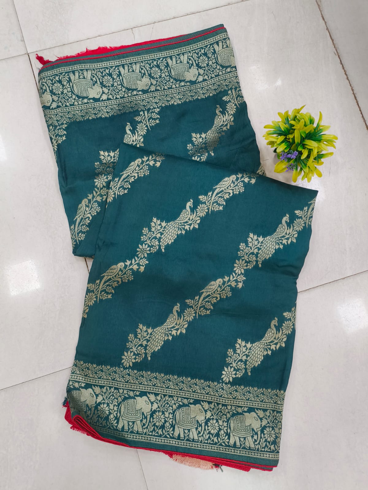 Munga Sarees