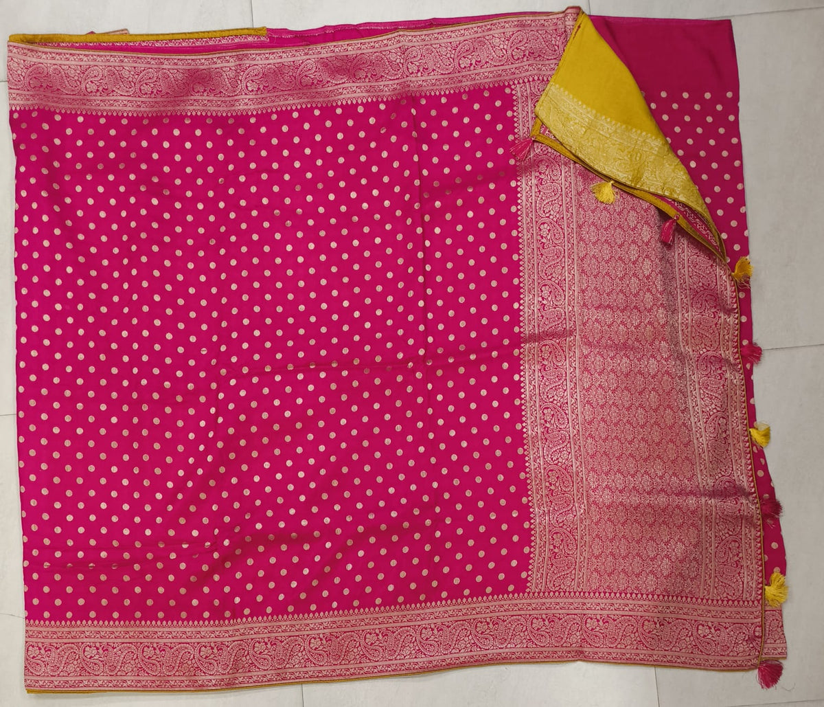 Munga Sarees