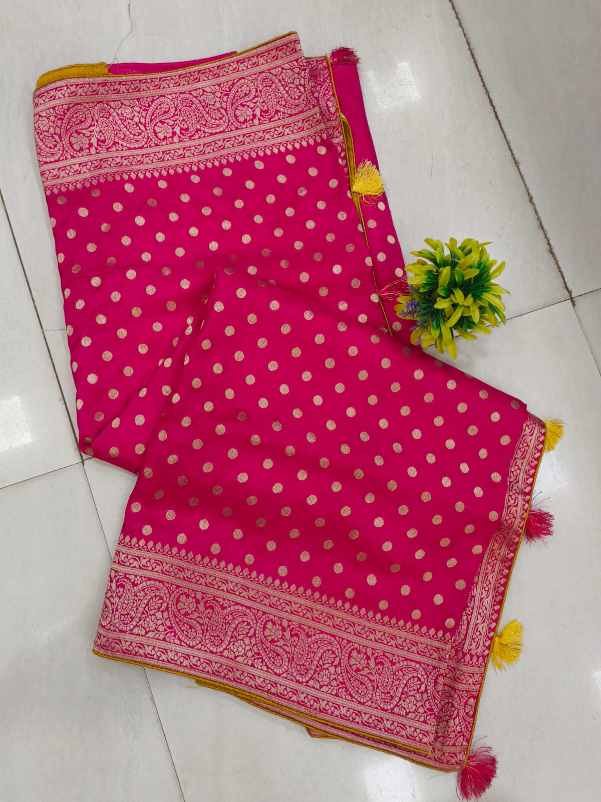 Munga Sarees