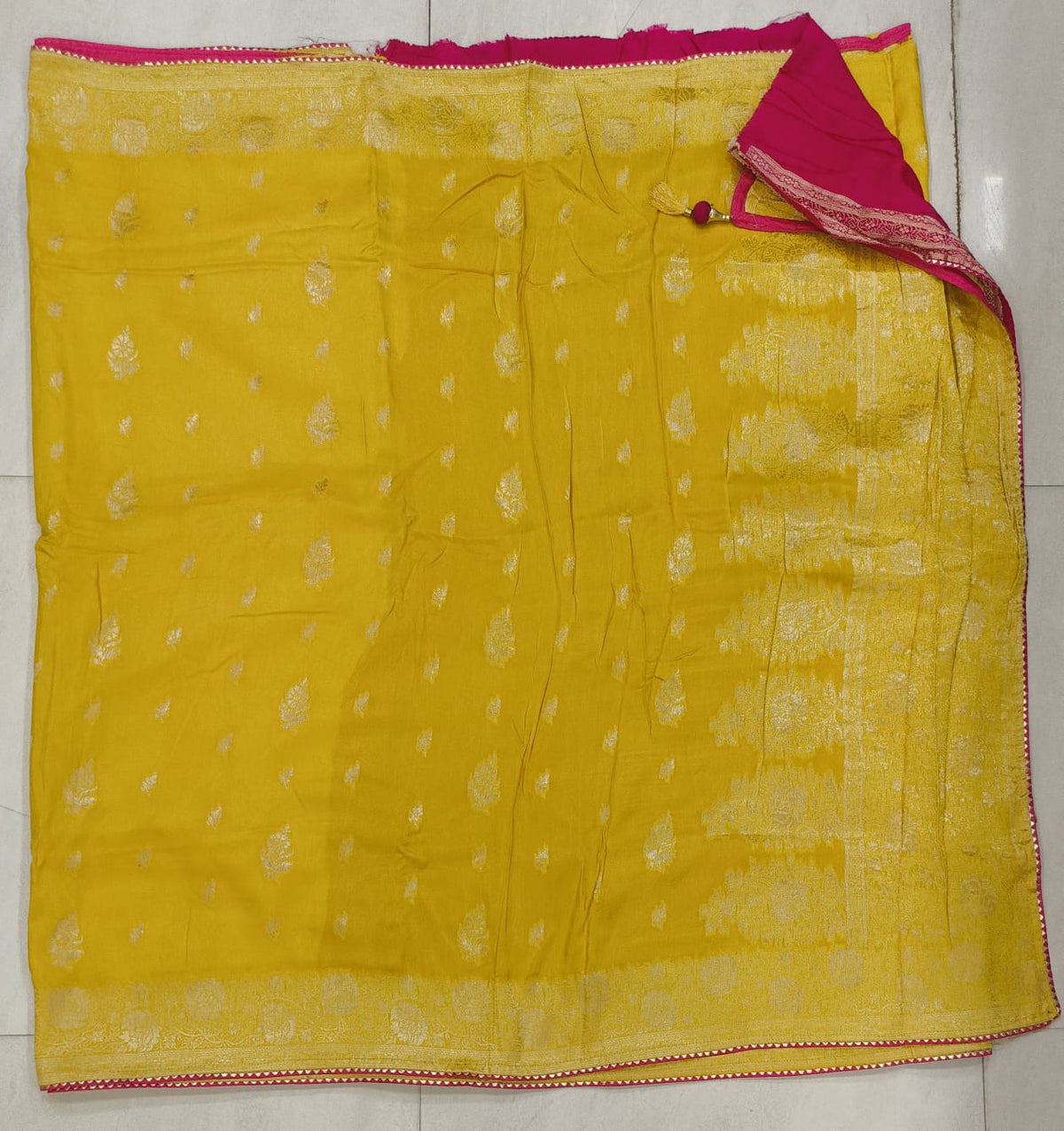 Munga Sarees