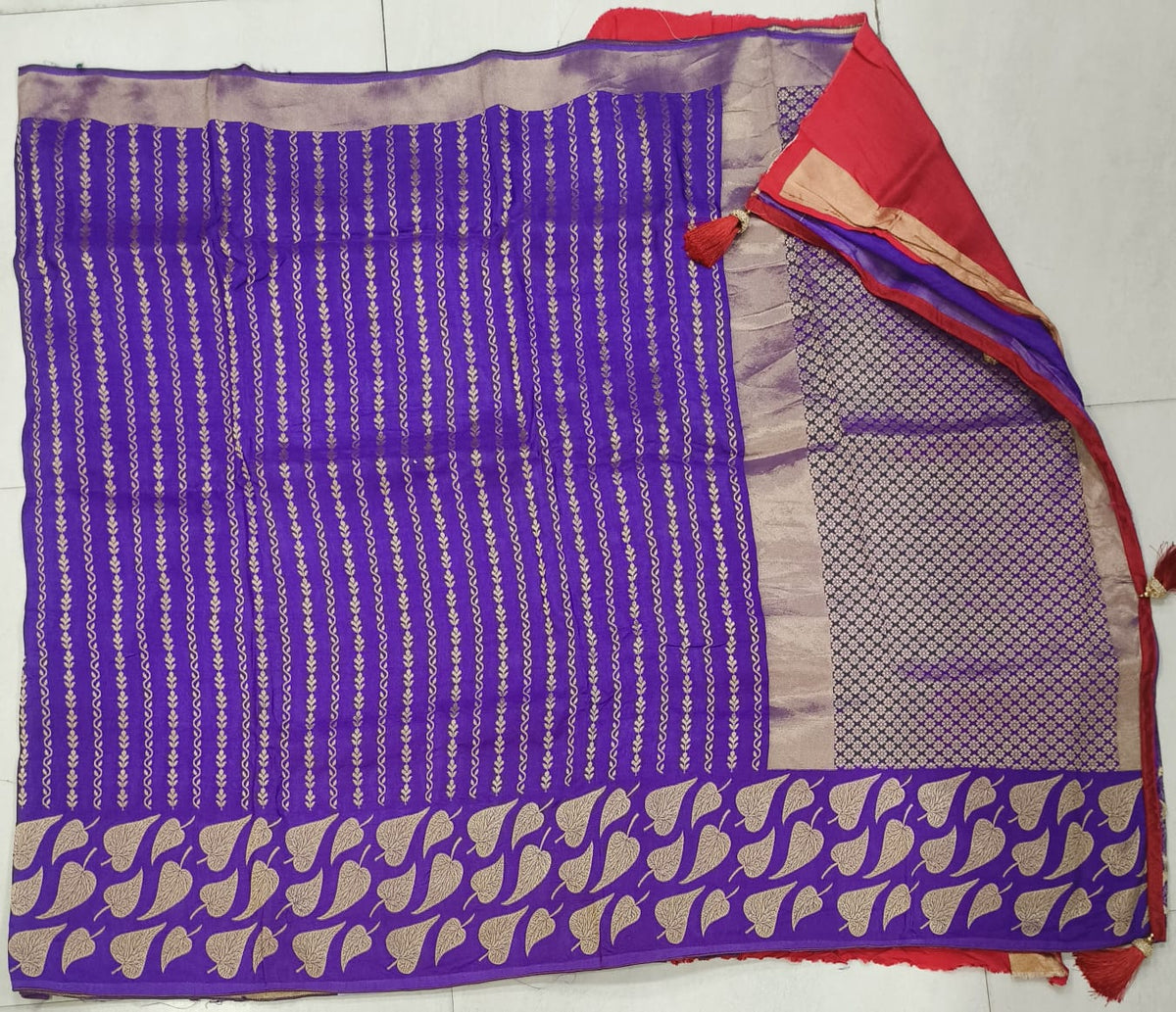 Munga Sarees