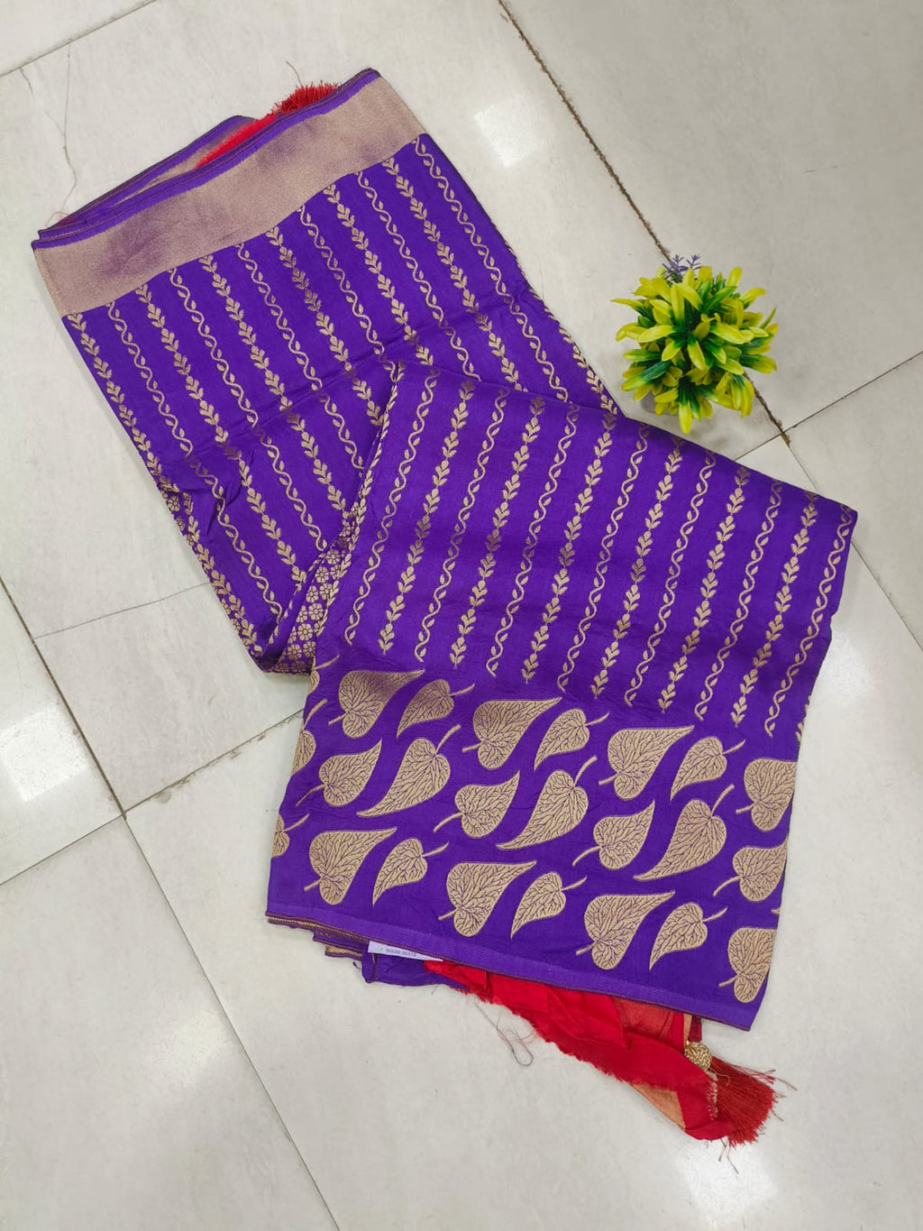 Munga Sarees