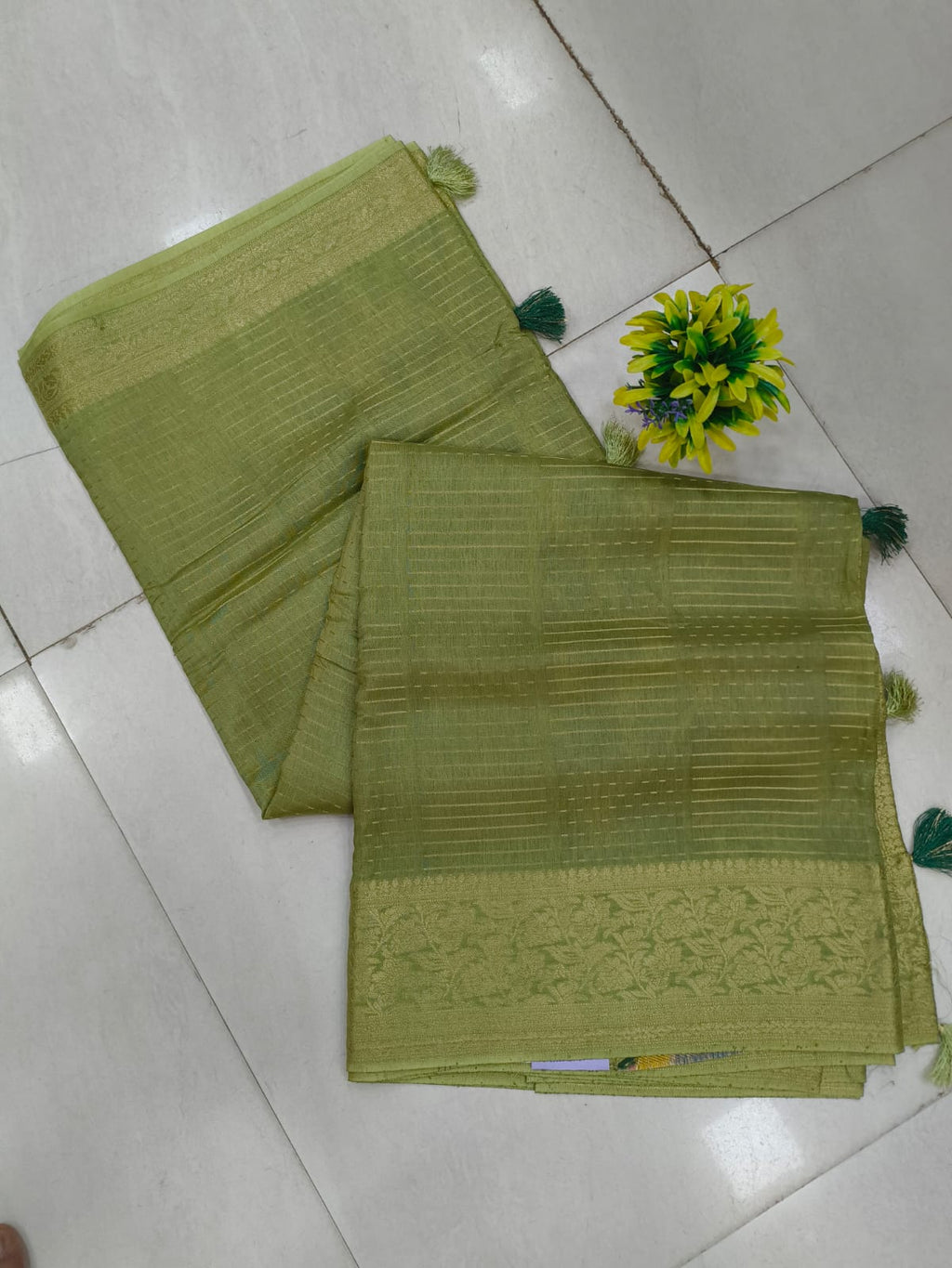 Munga Sarees
