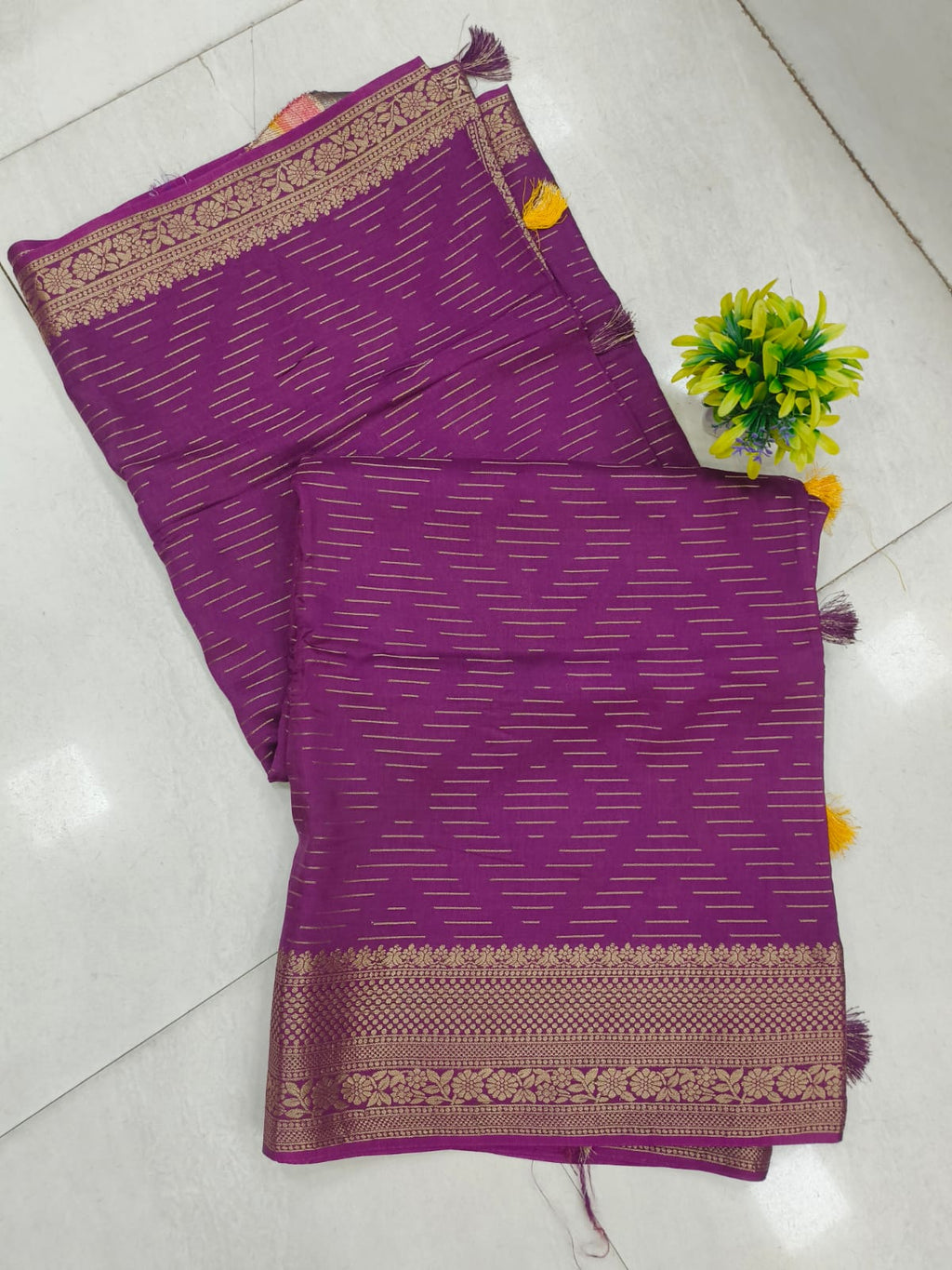 Munga Sarees