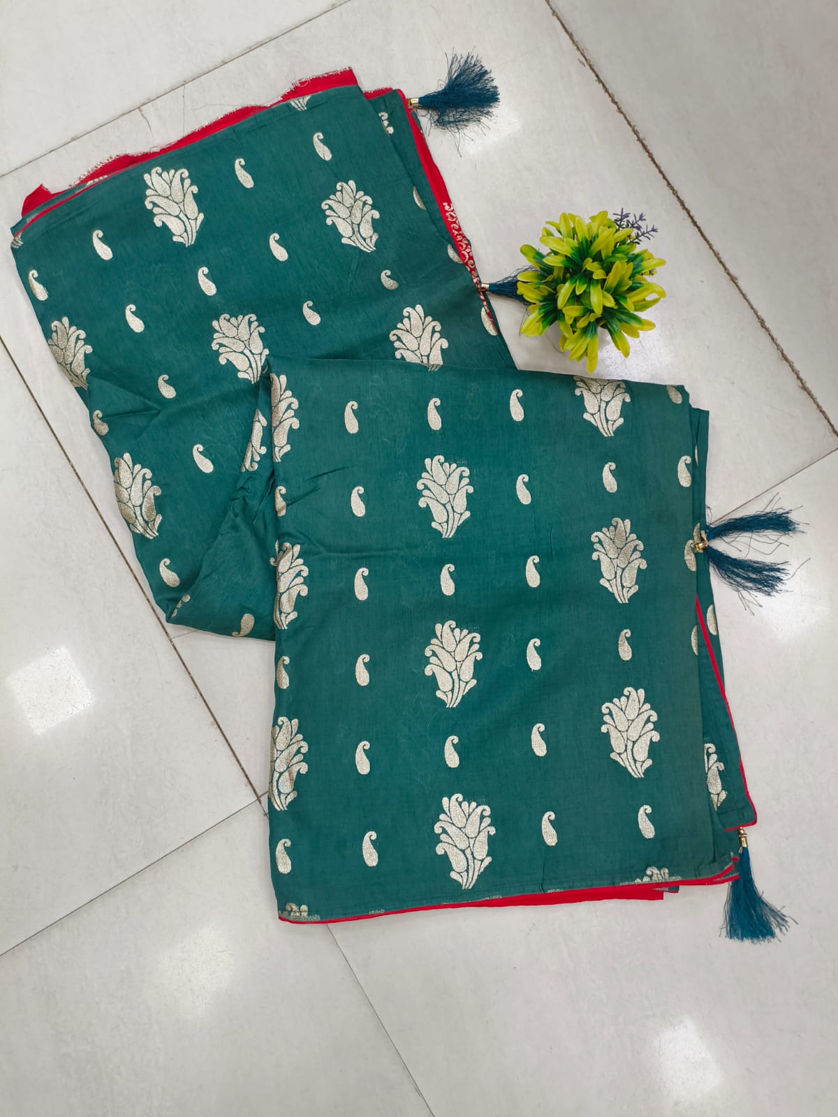 Munga Sarees
