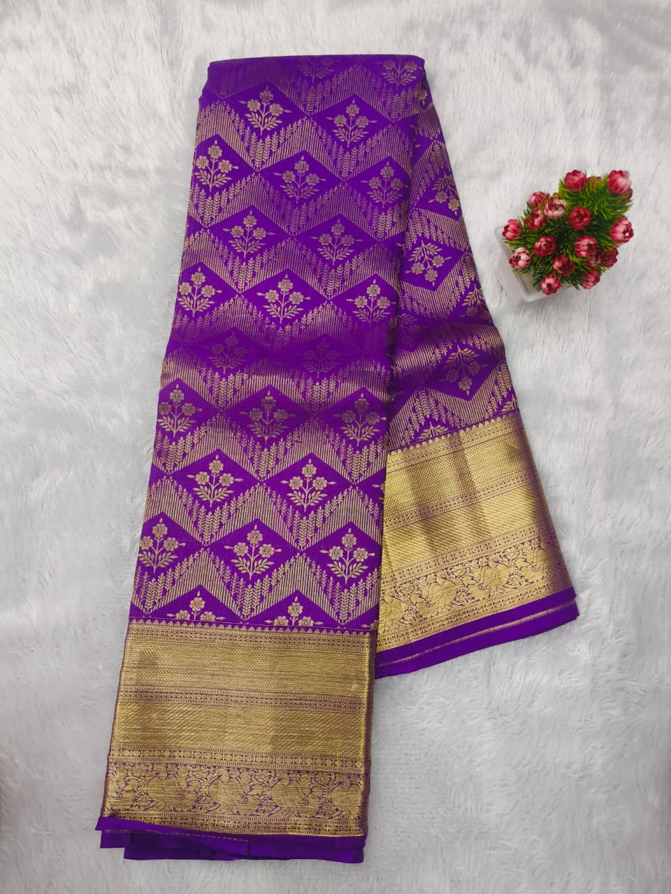 Kanchi Pattu Sarees