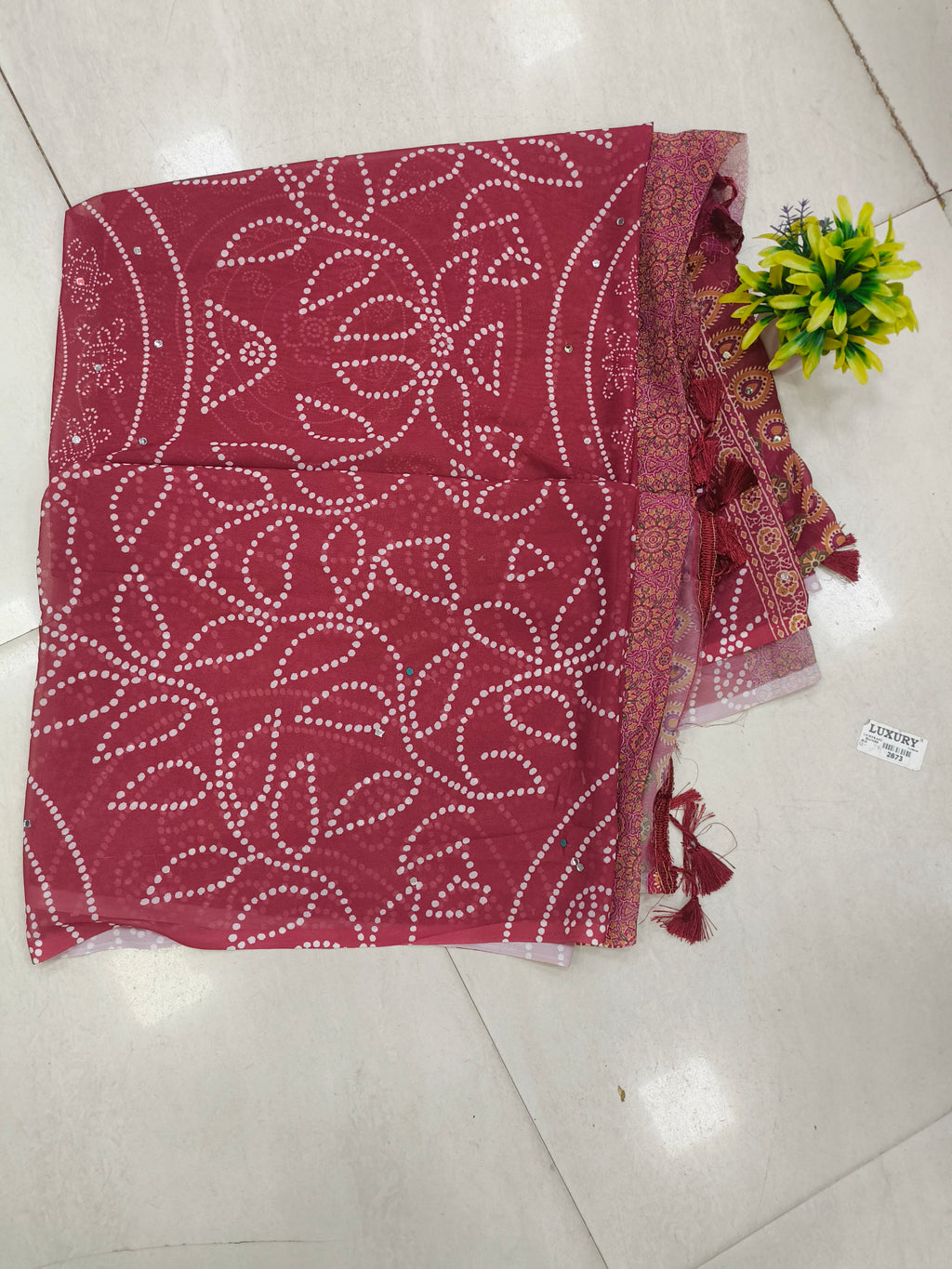 Azrak Bandhini