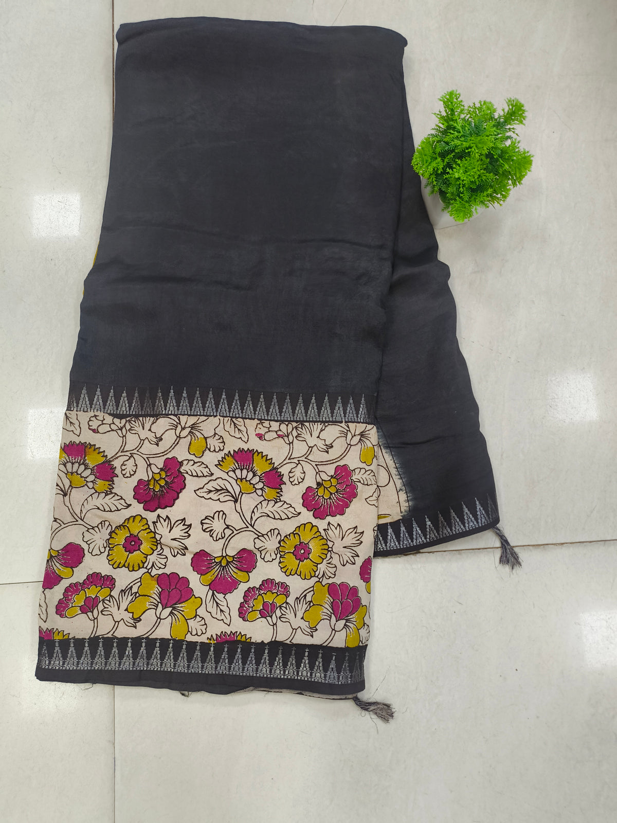 Mangalagiri kalamkari print sarees