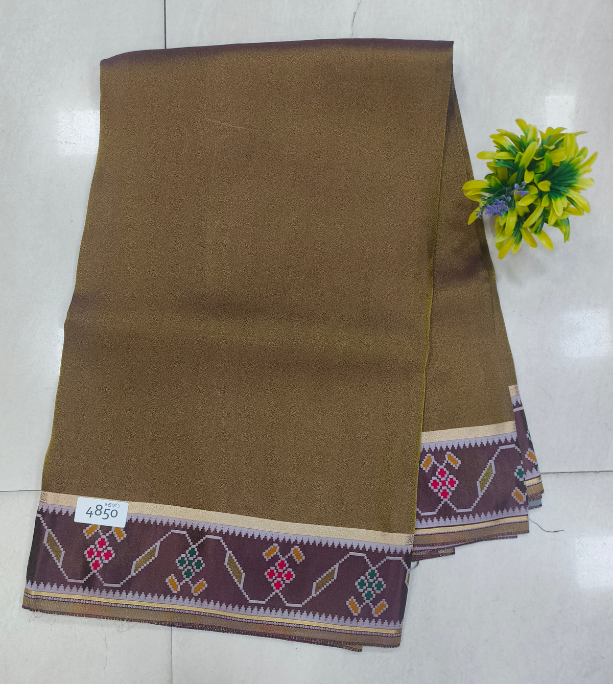 Tissue georgette pattola border