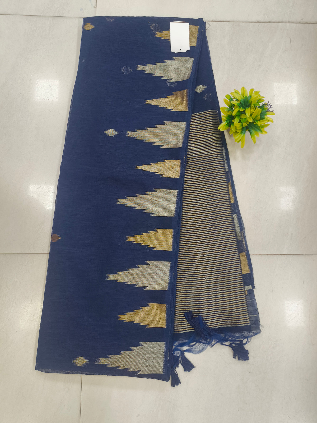 Lenin Jamudani Temple Border Colours