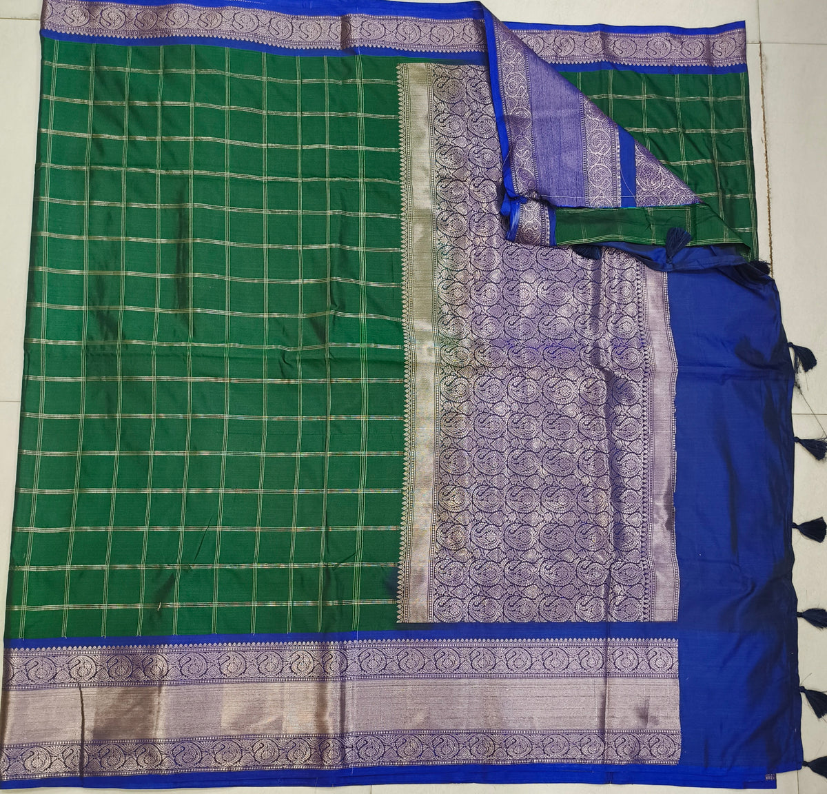 Semi Vintage Sarees