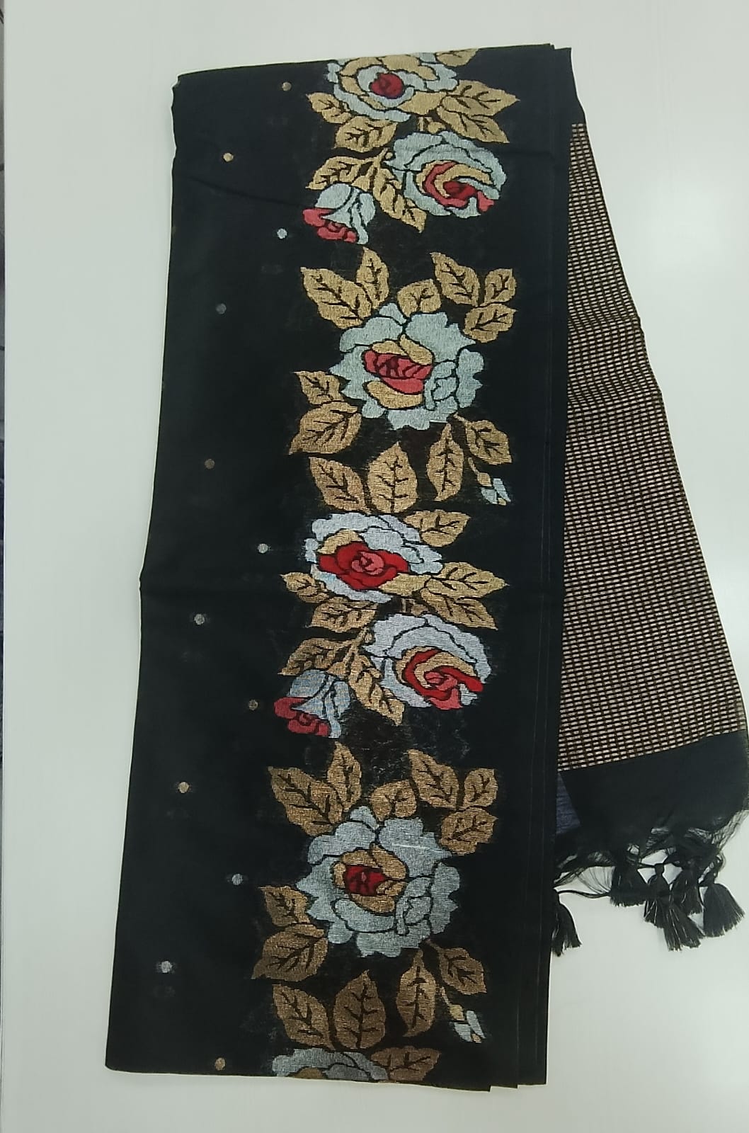jute tussar saree with a rich pallu