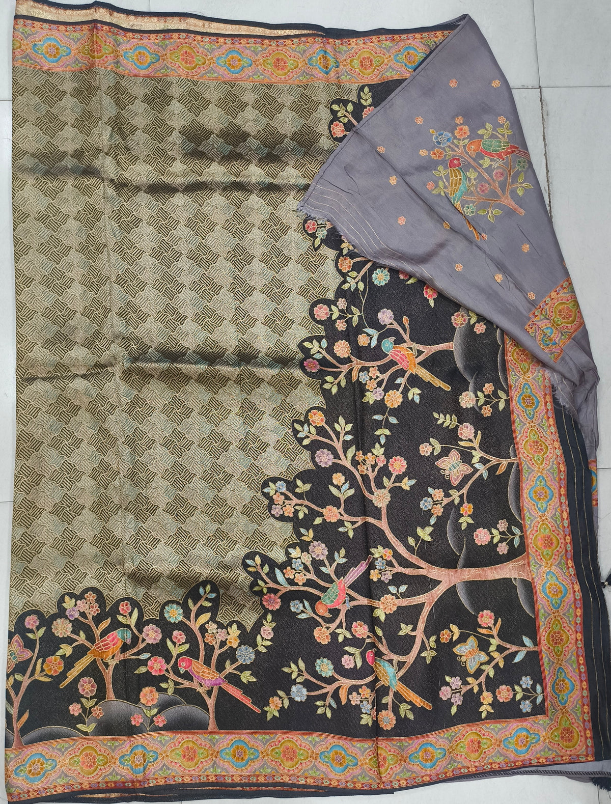 Kashmiri emporium (pashmina silk)
