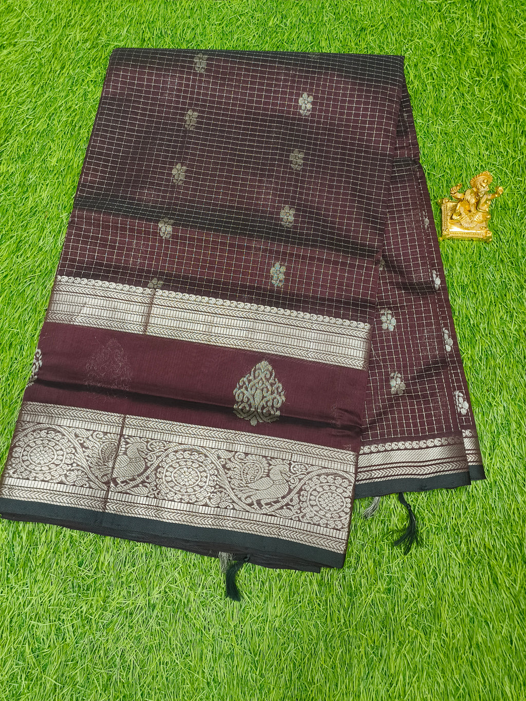 Mangalagiri Pattu Sarees With Gap Border