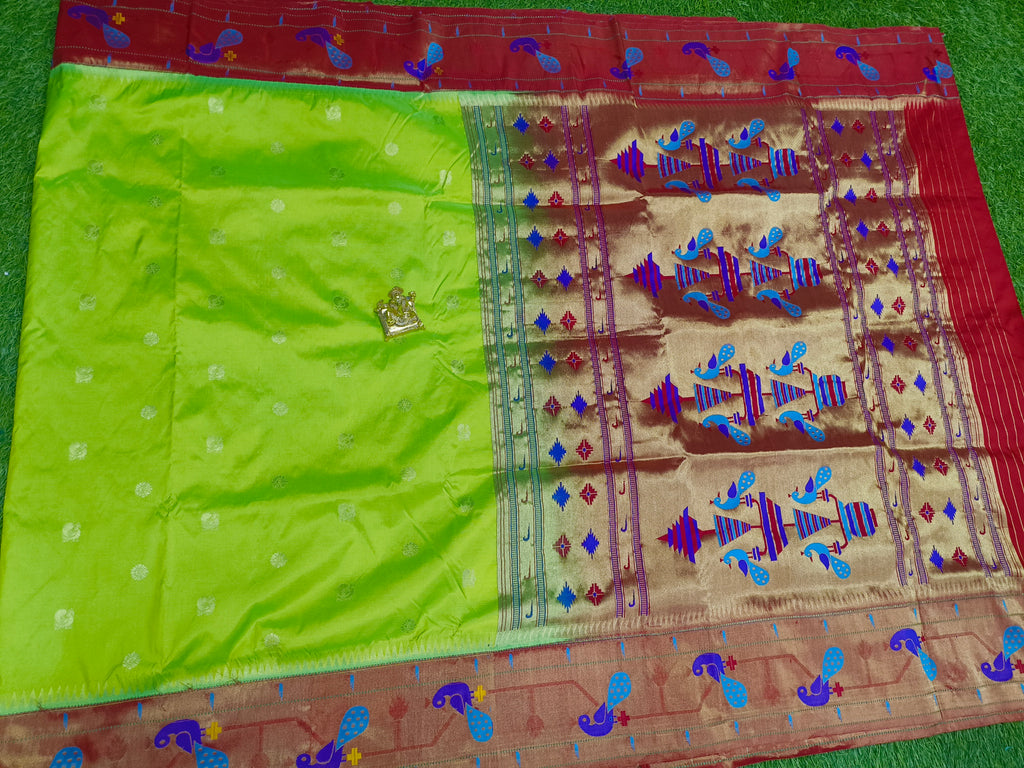 Narayanpet Saree  With A Paithani Border