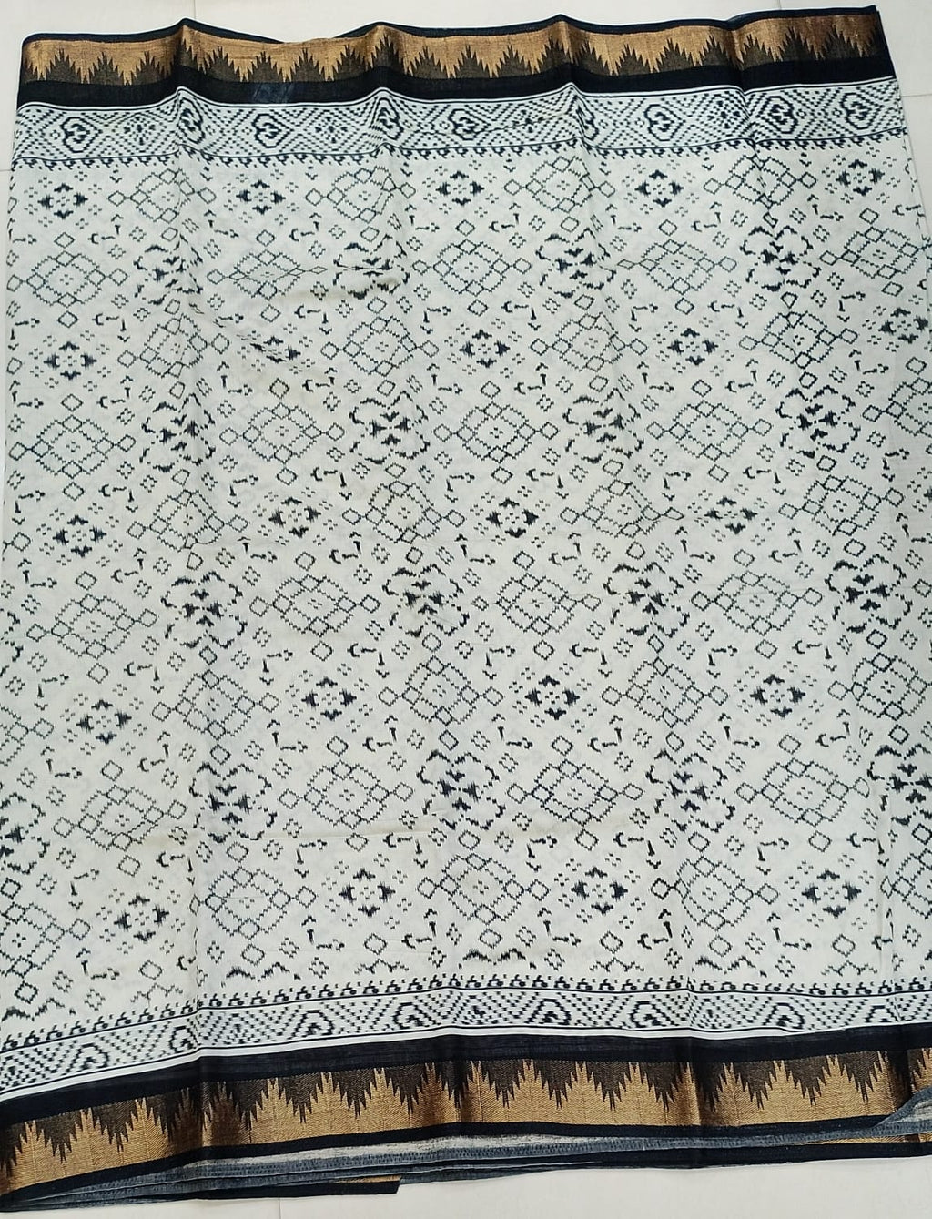Maheswari Chenderi Silk