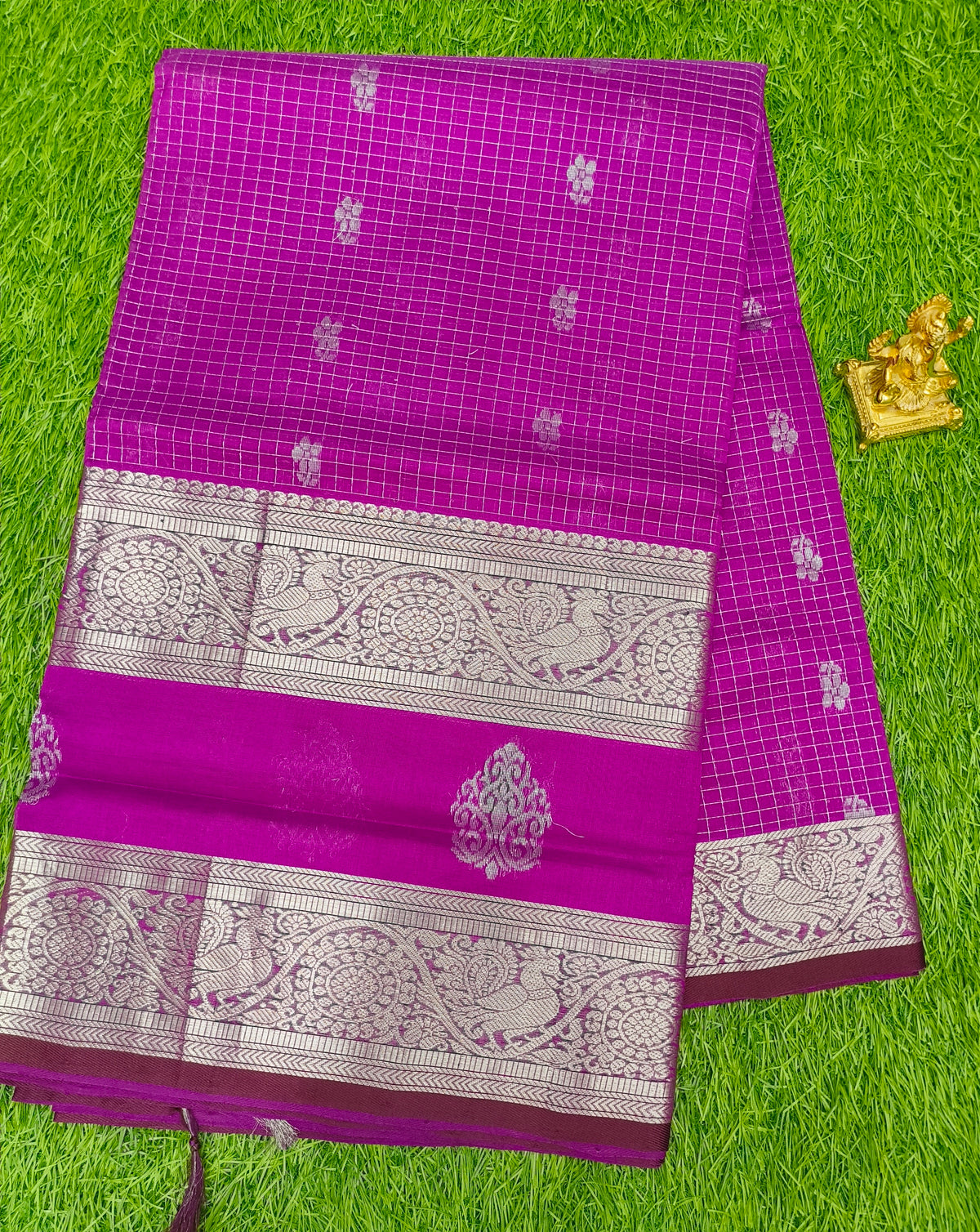 Mangalagiri Pattu Sarees With Gap Border