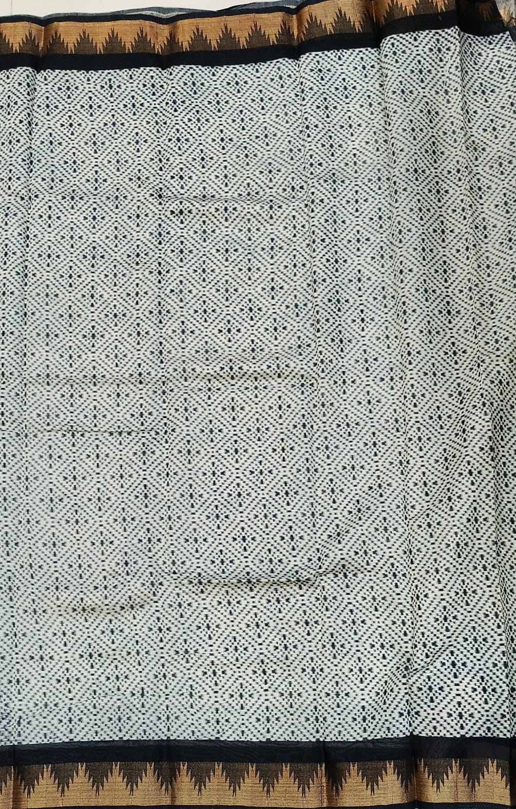 Maheswari Chenderi Silk