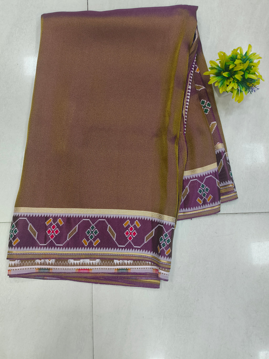 Tissue georgette pattola border
