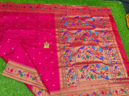 Narayanpet saree with a paithani border