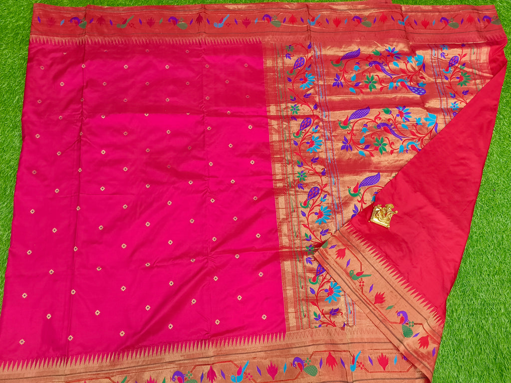 Narayanpet Saree  With A Paithani Border