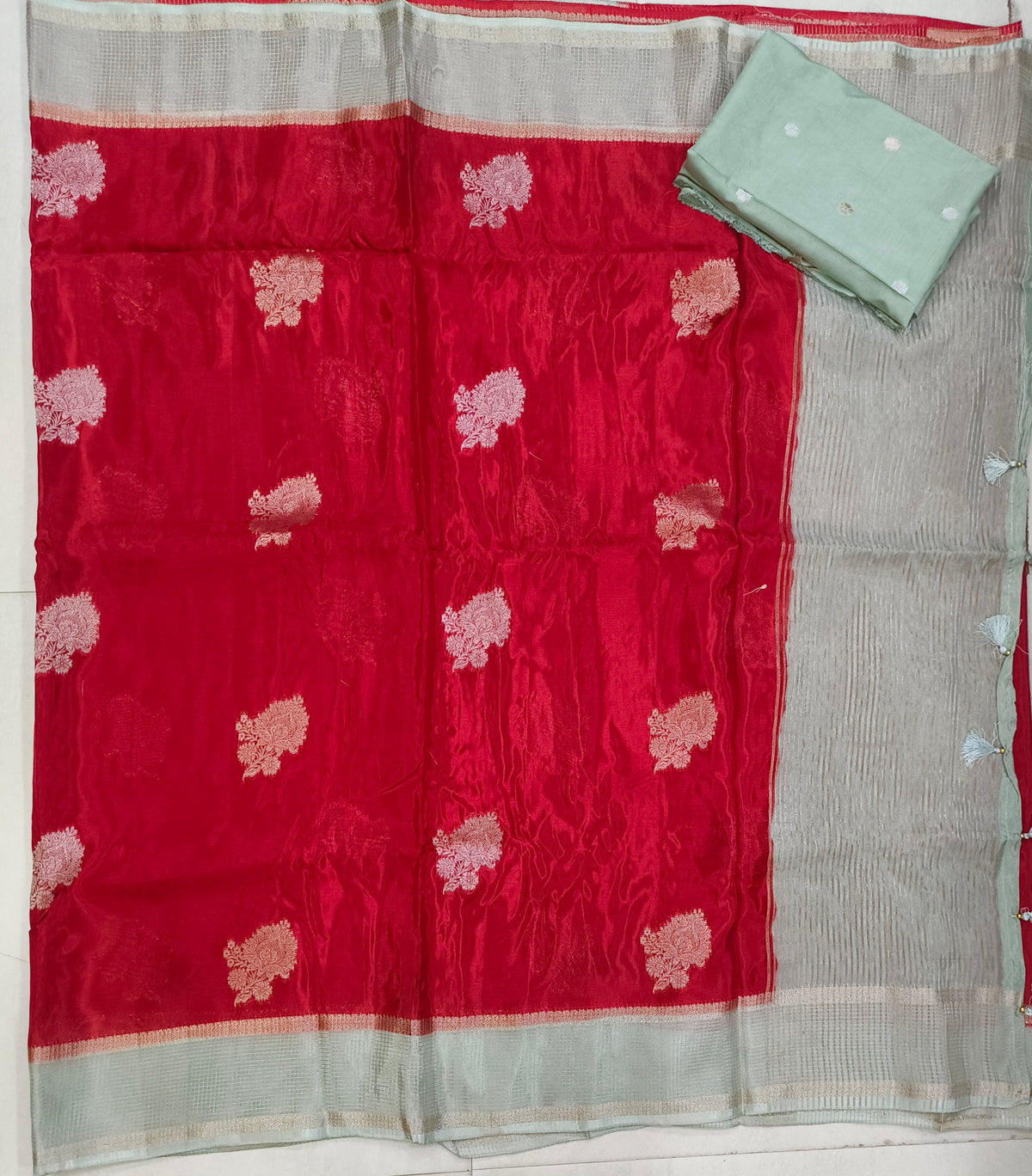 Chinon checks border designer sarees