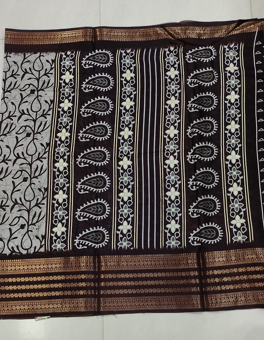 Semi Dola Lines Sarees